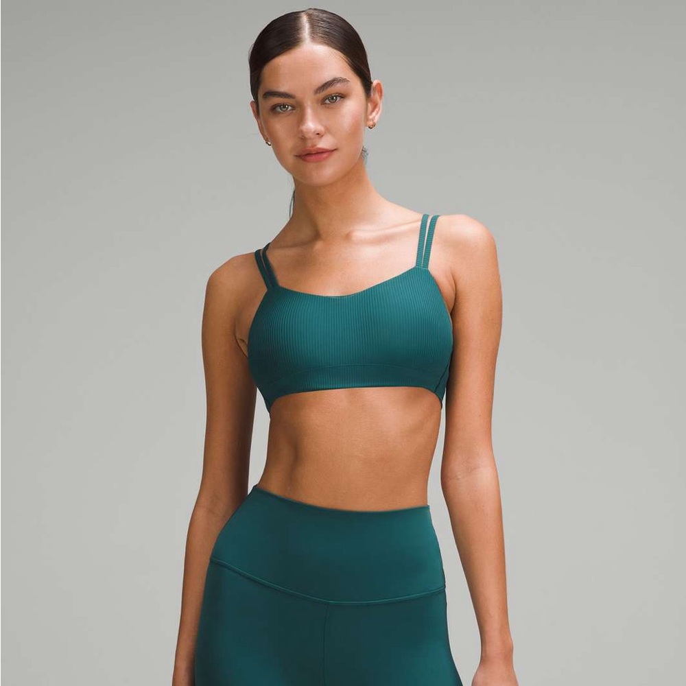 NWT Lululemon Like a cloud ribbed sport bra storm teal size 8